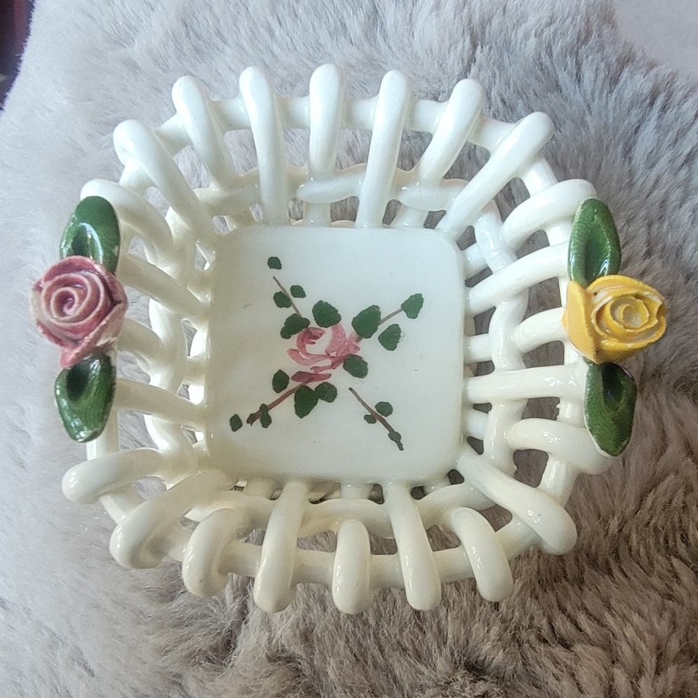 Vibtage Hand Painted Italy Floral Ceramic Basket with Roses Small 3"x3"